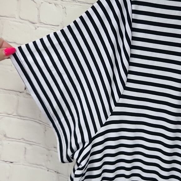 NEW Torrid Black White Striped Jersey Smocked Waist T-Shirt Dress Plus Size 4X - Picture 8 of 12